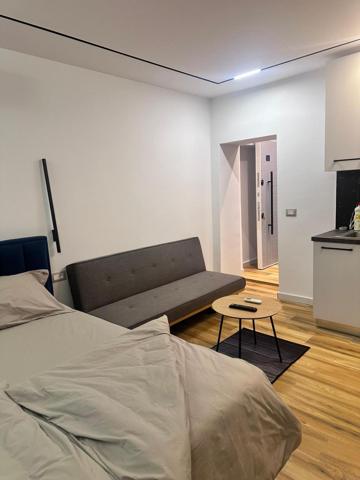 Modern Central Apartments Tirana Exterior photo